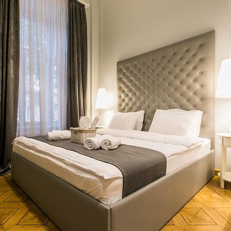Kuxos Machabeli 1 Studio Apartment Tbilisi Exterior photo
